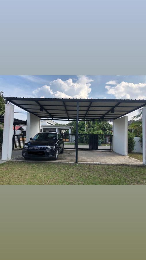 Nur Villa Sg Soi Musslimm Only Κουαντάν Εξωτερικό φωτογραφία
