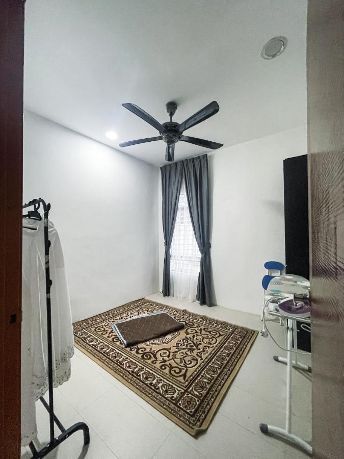 Nur Villa Sg Soi Musslimm Only Κουαντάν Εξωτερικό φωτογραφία